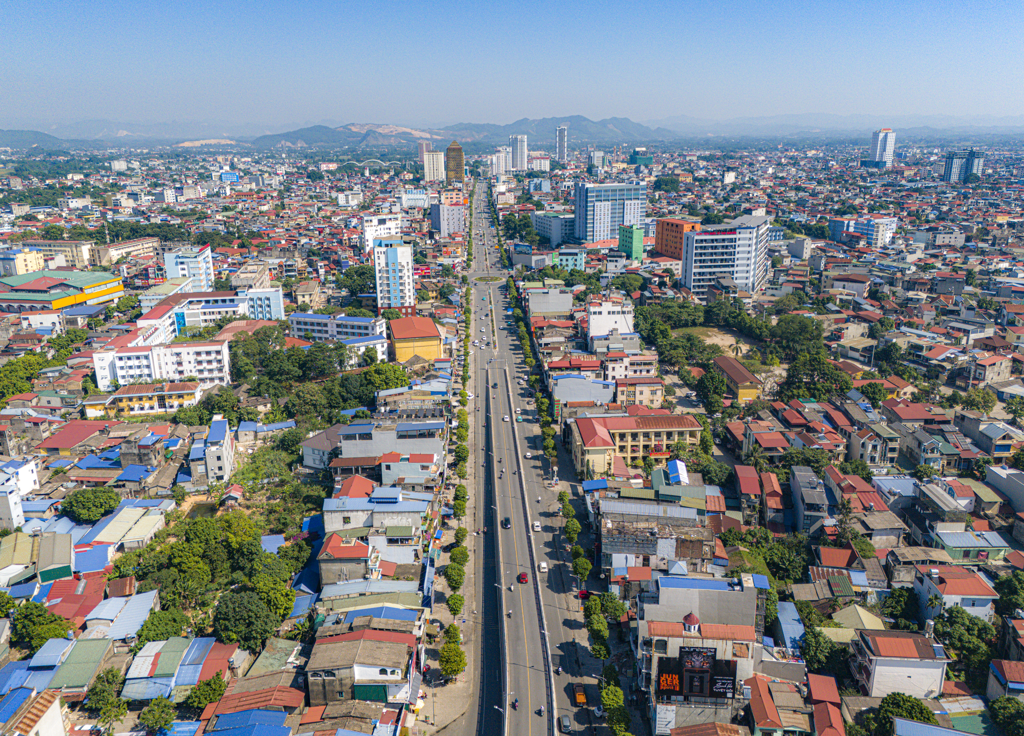 Những dự án nghìn tỷ sẽ thay đổi bộ mặt của tỉnh Thái Nguyên: Đường liên kết vùng gần 4.000 tỷ; sân vận động 22.000 chỗ ngồi - Ảnh 2.