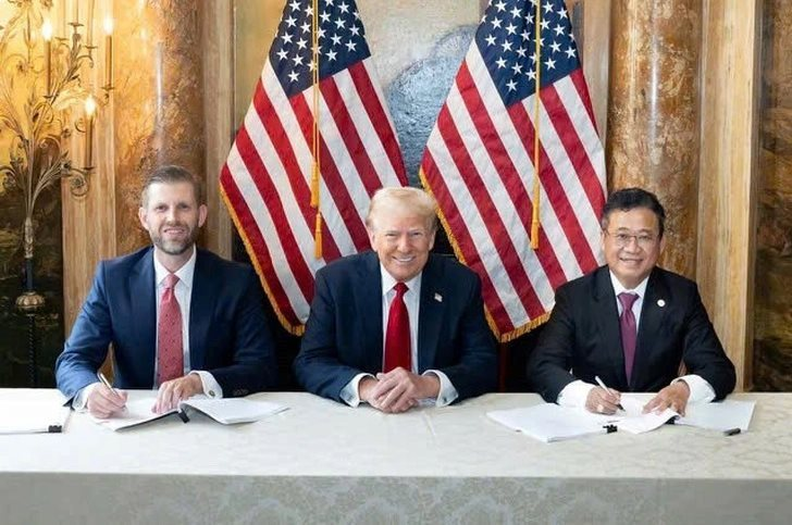 Diễn biến mới tại công ty của ông Đặng Thành Tâm sau cú bắt tay tập đoàn “nhà” Donald Trump: Dragon Capital, Prudential Việt Nam, VPBankS nhập cuộc, có cá nhân dự chi gần nghìn tỷ mua cổ phiếu - Ảnh 1.