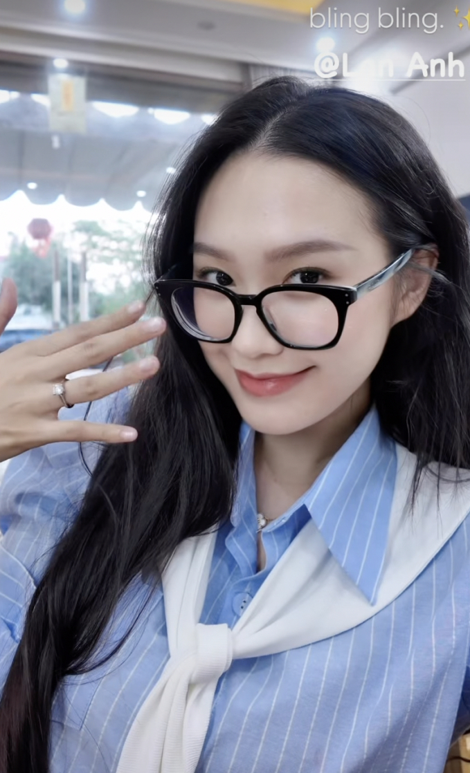 Do&atilde;n Hải My vượt 80km về qu&ecirc; Đo&agrave;n Văn Hậu chỉ để l&agrave;m một việc, khoảnh khắc h&eacute; lộ mối quan hệ với gia đ&igrave;nh chồng- Ảnh 2.