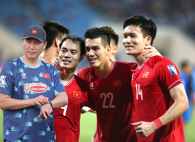 Chốt đối thủ "đại gia" tại Hàn Quốc, ĐT Việt Nam tăng tốc về AFF Cup 2024 - Ảnh 2.