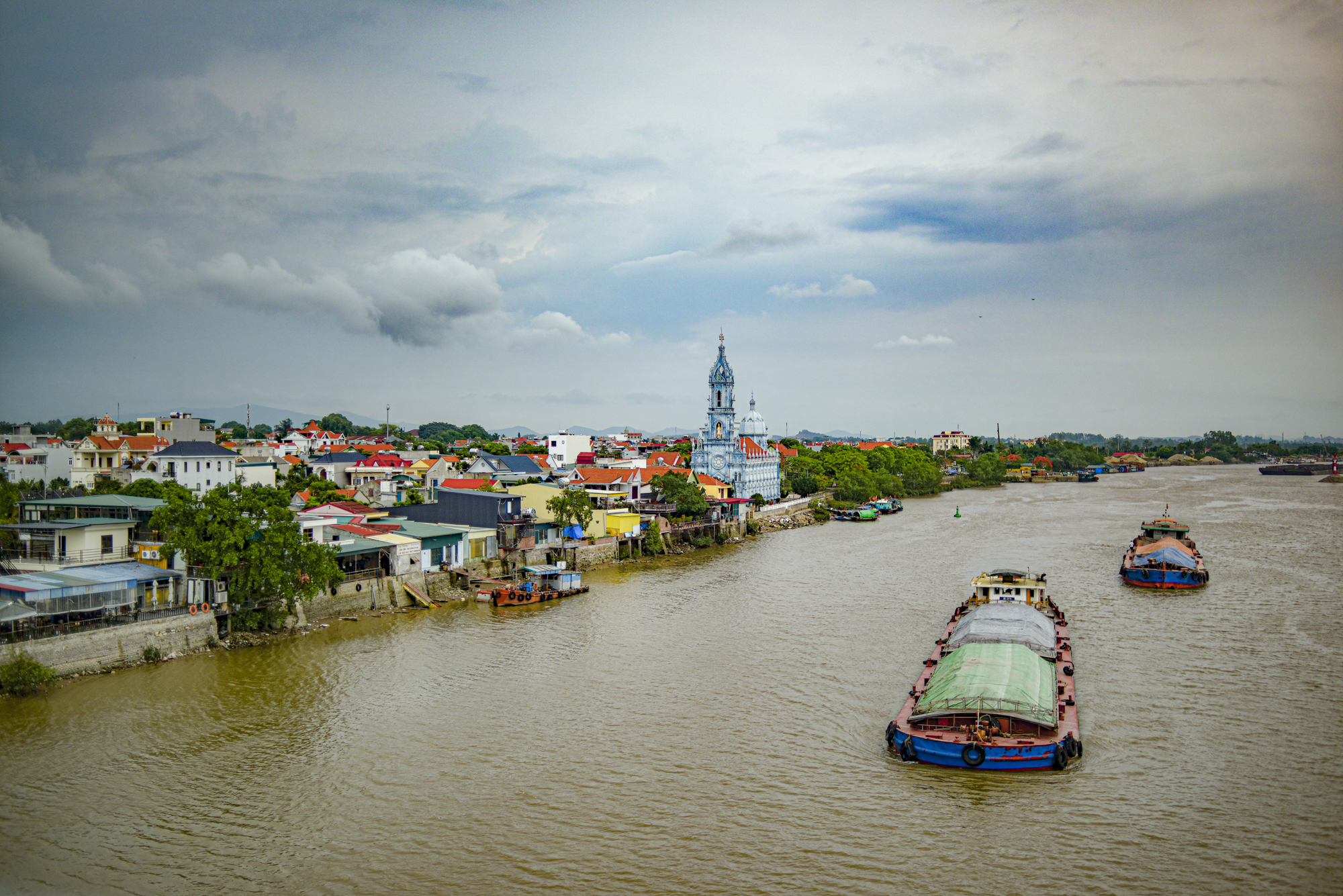 Đoạn đường chỉ dài 40 km nhưng sắp có thêm 3 thành phố: Nơi được Vingroup xây thành phố đảo, nơi hút hơn 100.000 tỷ đầu tư- Ảnh 11.