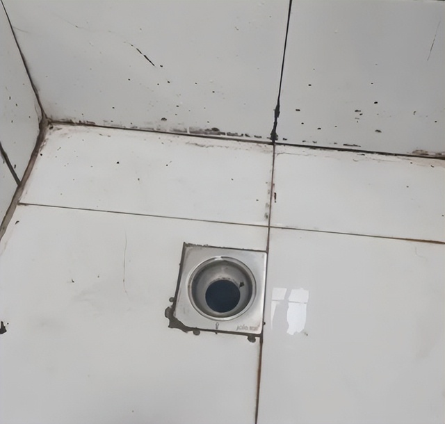 Ph&ograve;ng tắm của người Nhật: B&eacute; như mắt muỗi NHƯNG t&ocirc;i b&aacute;i phục v&igrave; 1 điều- Ảnh 4.