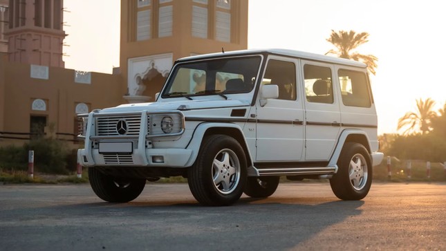 Mercedes G63 phiên bản V12 cực hiếm lên sàn đấu giá - Ảnh 1.