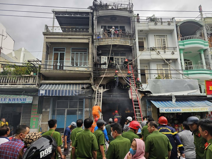 Thông tin mới về vụ cháy nhà Nha Trang thương tâm làm 4 người tử vong - Ảnh 3.