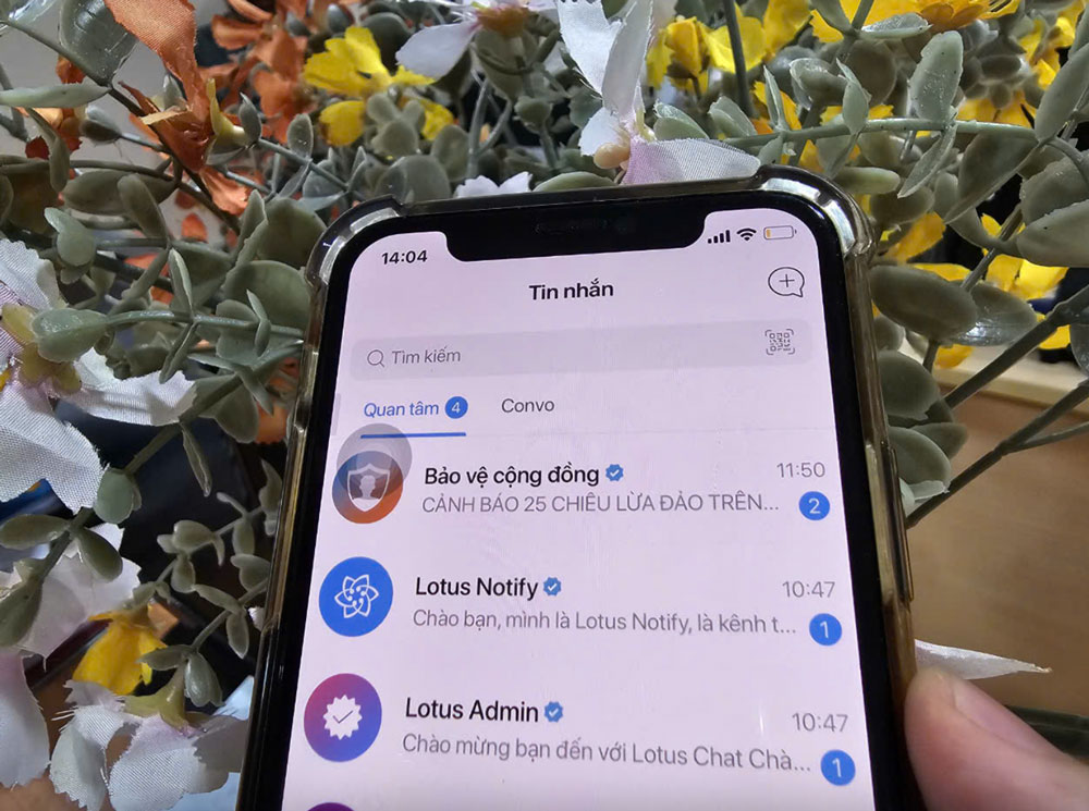 Nhân viên công sở "stress" vì sếp có trợ lý mới, nhắc việc không trượt 1 giây - Ảnh 1. Nhân viên công sở "stress" vì sếp có trợ lý mới, nhắc việc không trượt 1 giây - Ảnh 1.