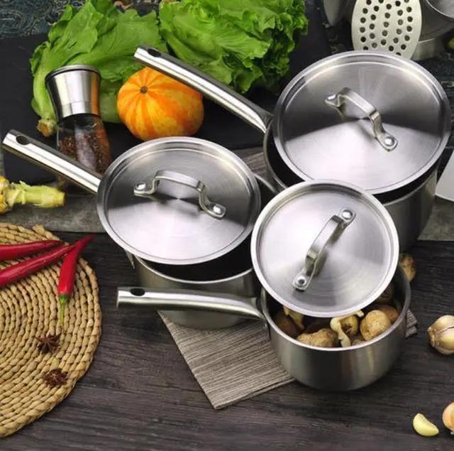 6 thói xấu khi dùng nồi inox, tôi khuyên bạn sửa ngay kẻo ví tiền bị "hút máu" - Ảnh 1. 6 thói xấu khi dùng nồi inox, tôi khuyên bạn sửa ngay kẻo ví tiền bị "hút máu" - Ảnh 1.