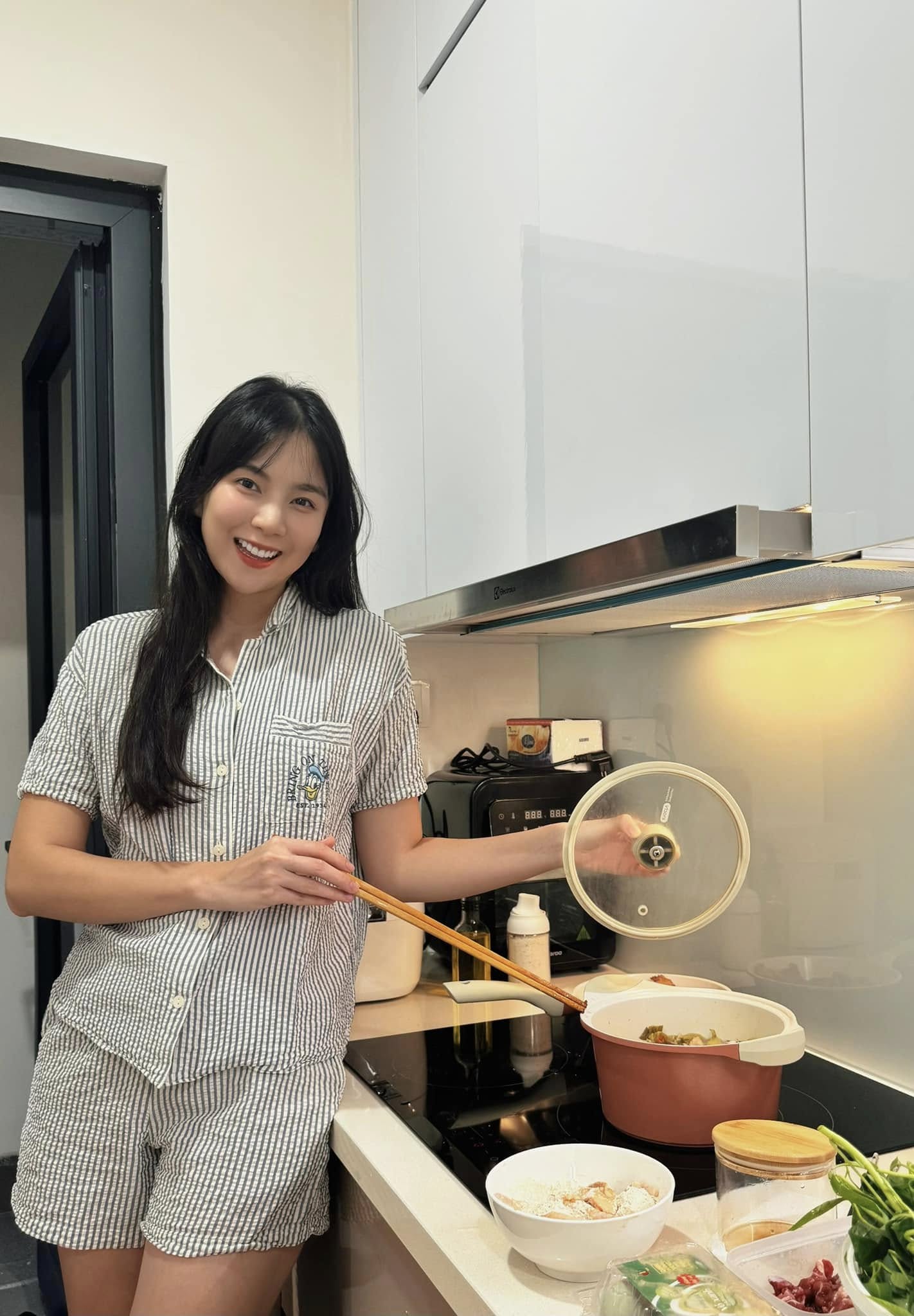 MC Mai Ngọc có tình mới sau 7 tháng công khai ly hôn- Ảnh 2. MC Mai Ngọc có tình mới sau 7 tháng công khai ly hôn- Ảnh 2.