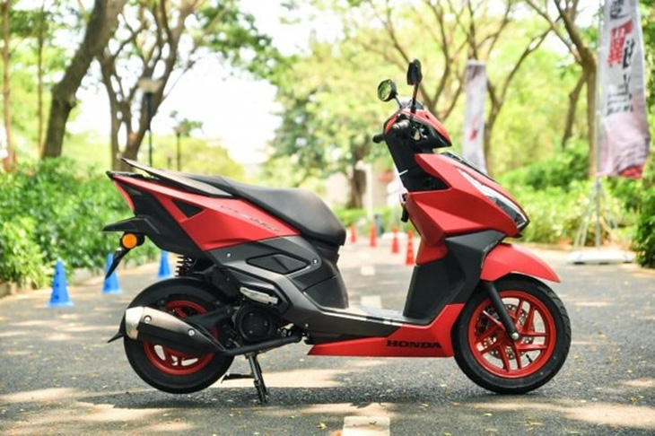 Xe tay ga mới của Honda là "con lai" của Air Blade, Vario và LEAD, nhưng bị chê vì một điều - Ảnh 3.