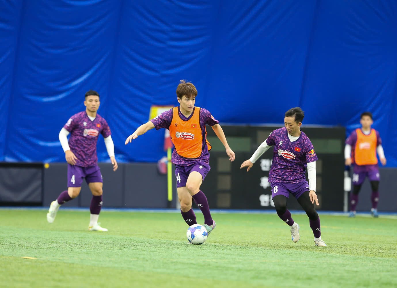 Bền ch&iacute; ki&ecirc;n t&acirc;m &ndash; Vững v&agrave;ng c&ugrave;ng đội tuyển Việt Nam tạo kỳ t&iacute;ch tại ASEAN Mitsubishi Electric Cup 2024 - Ảnh 1.