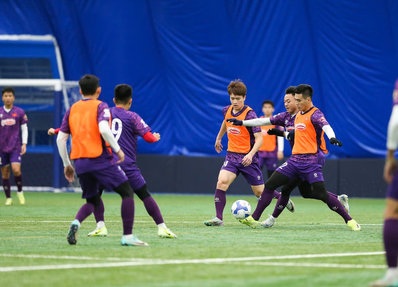 Bền ch&iacute; ki&ecirc;n t&acirc;m &ndash; Vững v&agrave;ng c&ugrave;ng đội tuyển Việt Nam tạo kỳ t&iacute;ch tại ASEAN Mitsubishi Electric Cup 2024 - Ảnh 2.