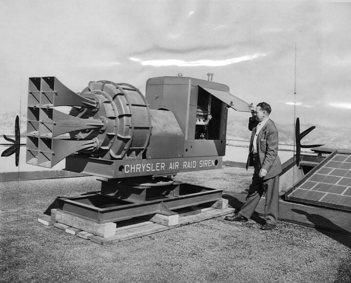 Chrysler Air Raid Siren: Còi báo động không kích mạnh đến mức có thể gây mưa- Ảnh 3.