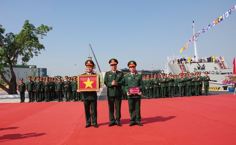 Phát lệnh đưa Tàu vận tải đổ bộ hiện đại vào khai thác sử dụng- Ảnh 3.