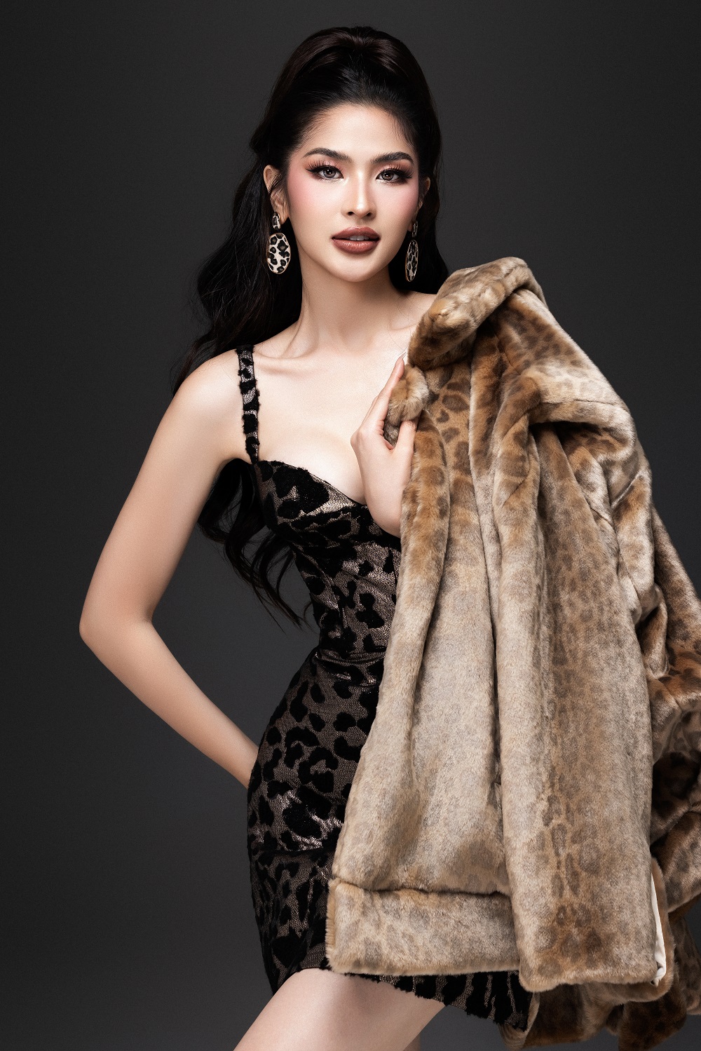 Trương Ngọc Ánh quyền lực bên top 4 Miss Earth 2023 - Ảnh 5.