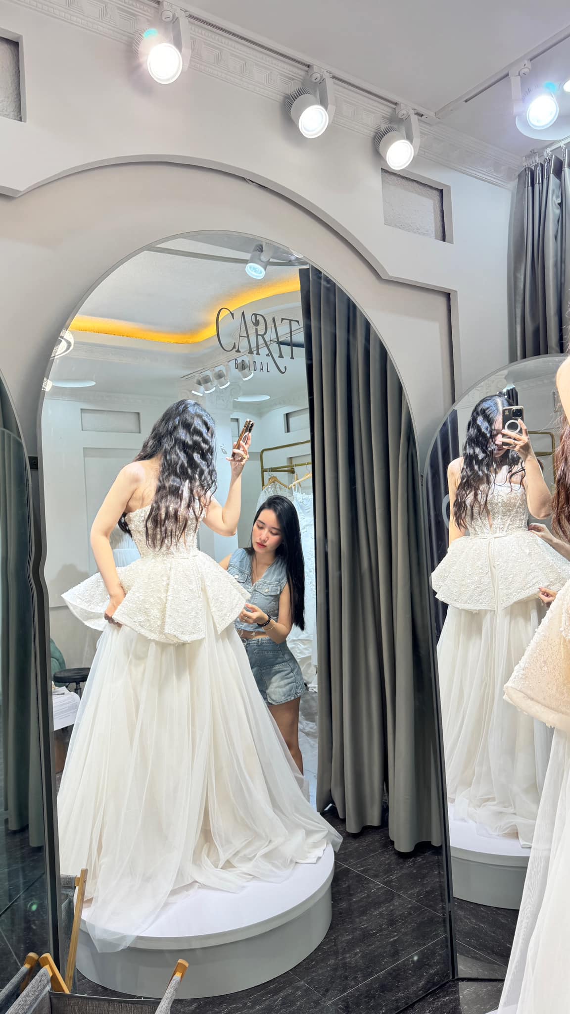 Drama thợ make up tố cô dâu "bùng" tiền công vì xấu thu hút hàng nghìn người theo dõi: Sự tình thế nào mà khiến chính cô thợ bị "ném đá"?- Ảnh 4.