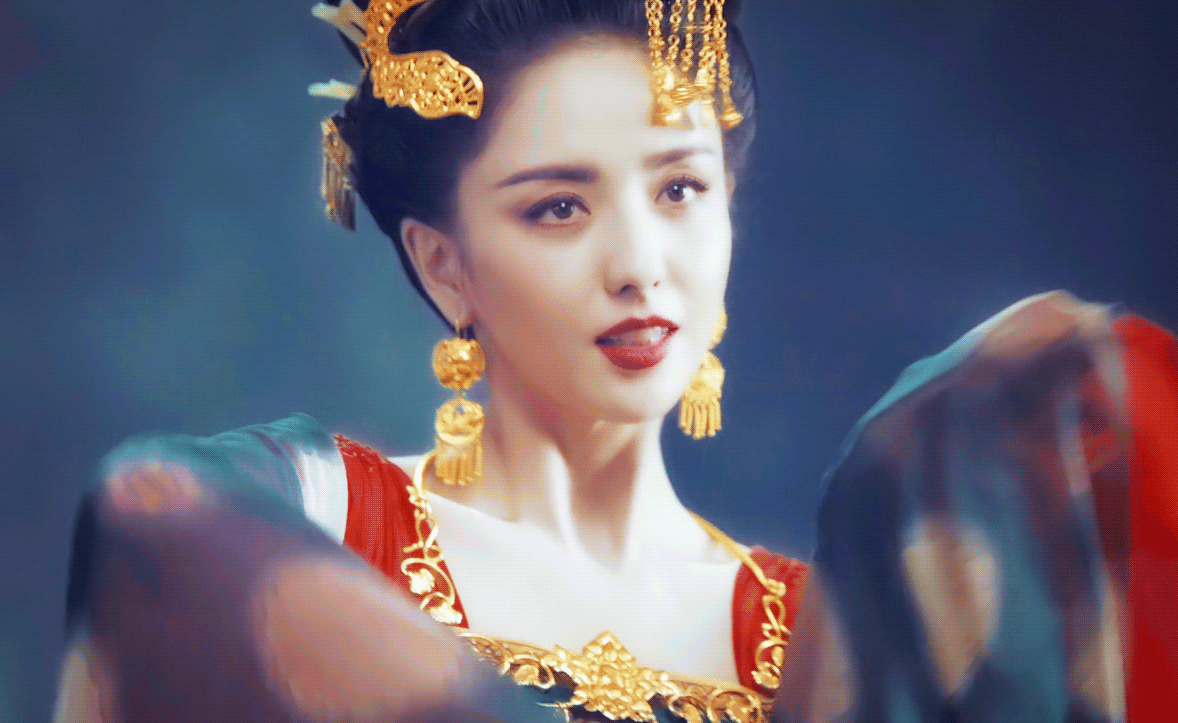 Mỹ nh&acirc;n T&acirc;n Cương c&oacute; vẻ đẹp tho&aacute;t tục nhưng vẫn bị chồng "cắm sừng": Tuổi 40 m&agrave; nhan sắc tựa thiếu nữ nhờ 1 loại gia vị- Ảnh 1.