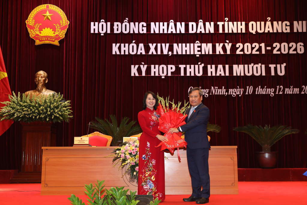 Nữ Phó Bí thư Trịnh Thị Minh Thanh giữ chức Chủ tịch HĐND Quảng Ninh - Ảnh 1.