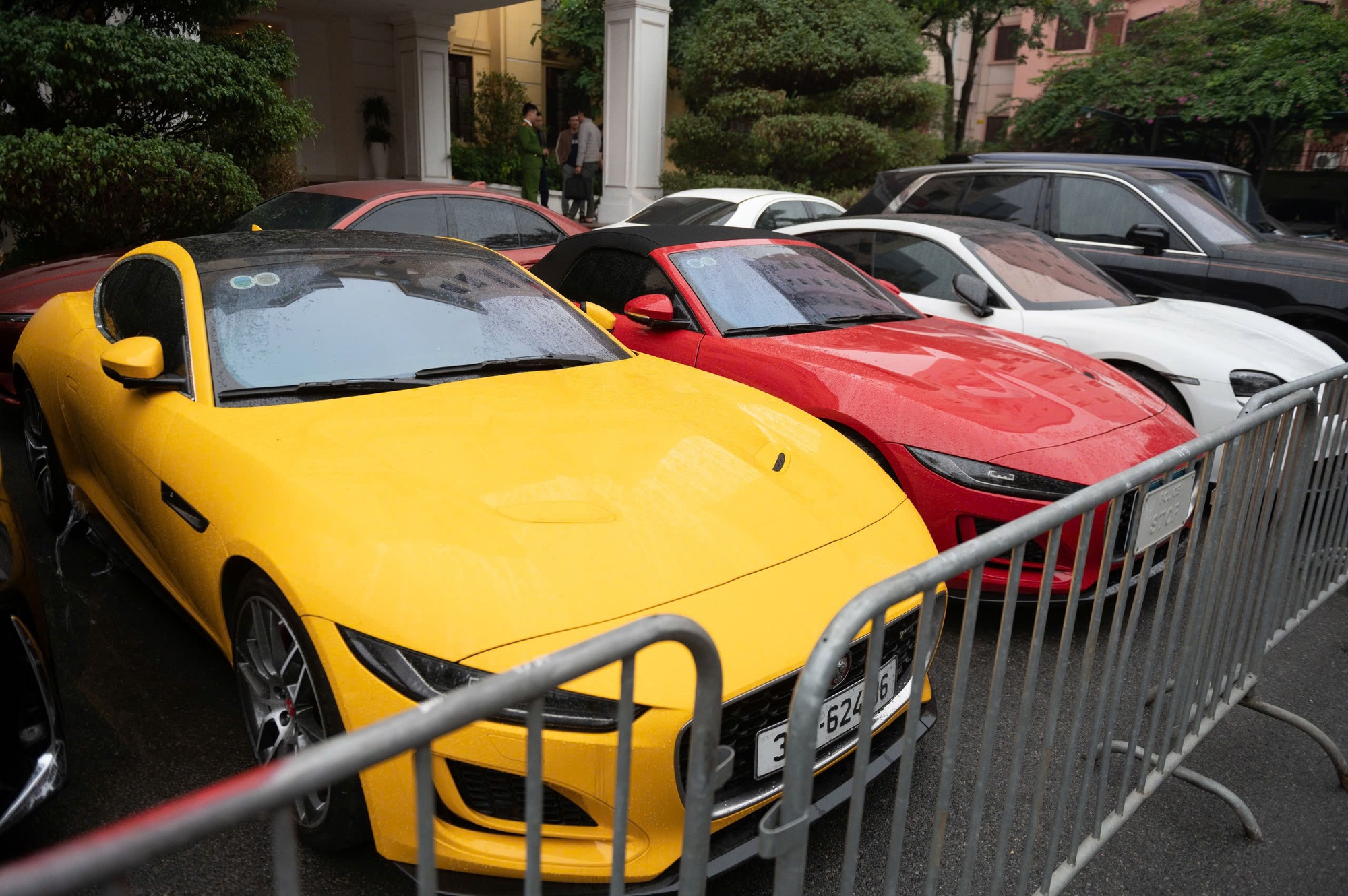 Dàn siêu xe của Mr Pips - Ảnh 5. Dàn siêu xe của Mr Pips - Ảnh 5.