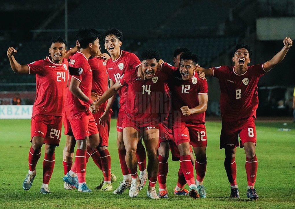 AFF Cup: Chạm trán Indonesia, tuyển Lào sẽ giúp tuyển Việt Nam một việc lớn? - Ảnh 2.