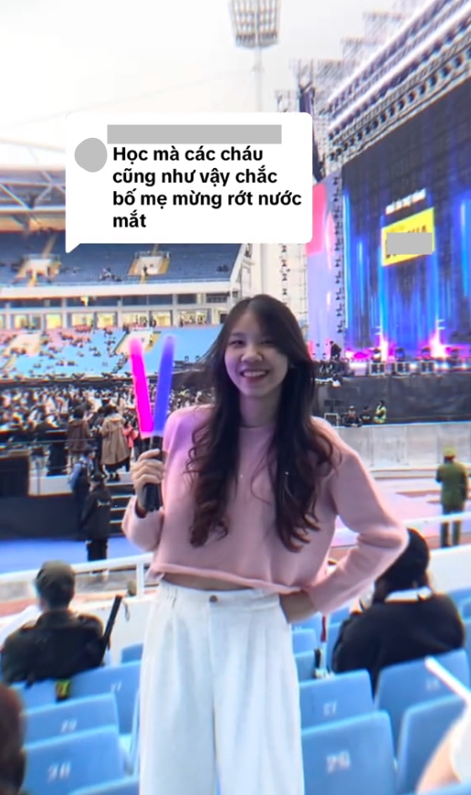 Thanh niên đem việc học ra khịa nhầm nàng thủ khoa mê đu idol: Có ngay màn đáp trả đỉnh nóc, kịch trần- Ảnh 3. Thanh niên đem việc học ra khịa nhầm nàng thủ khoa mê đu idol: Có ngay màn đáp trả đỉnh nóc, kịch trần- Ảnh 3.