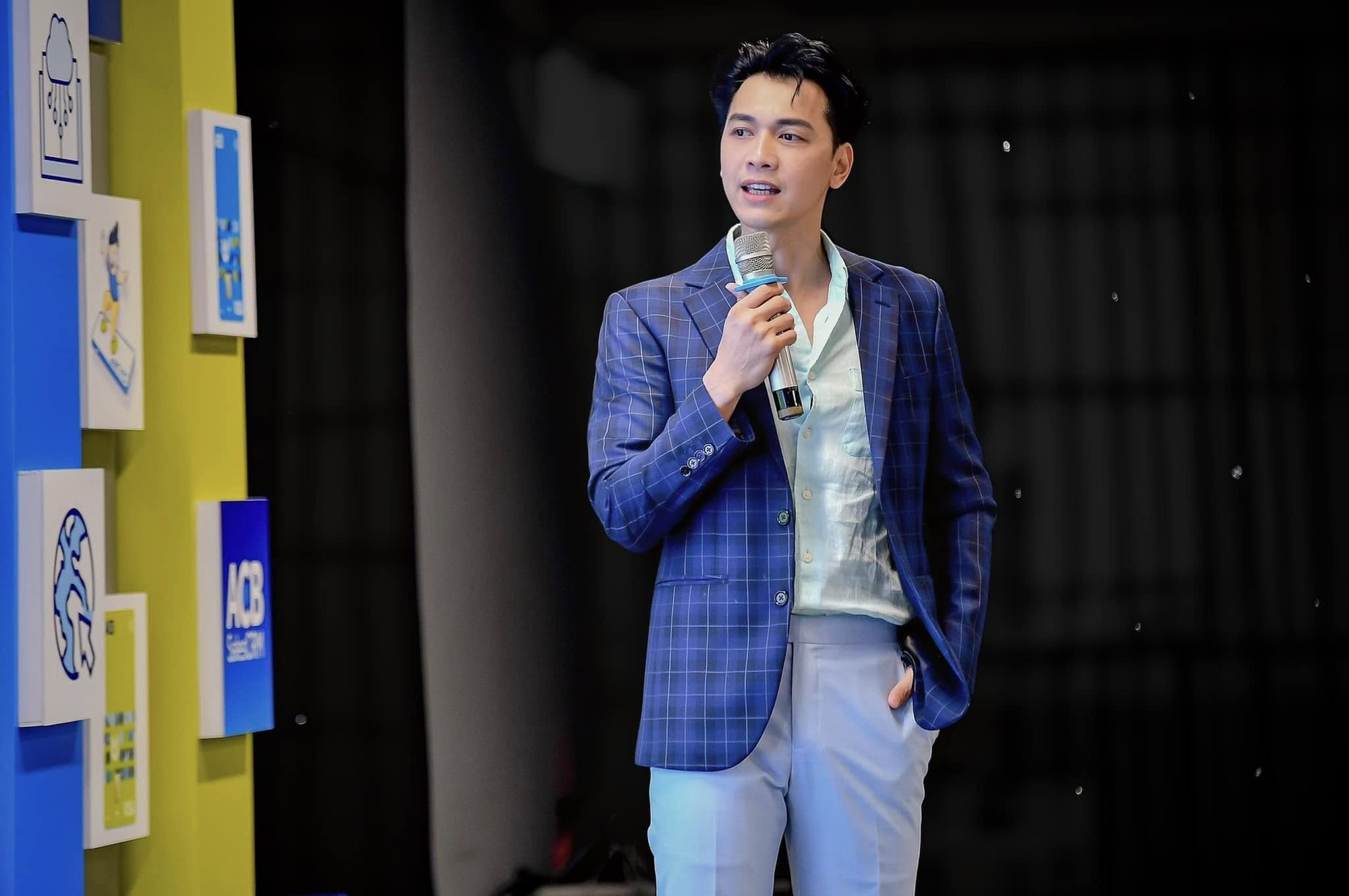 2 tổng tài đời thực sở hữu "visual" phát sáng, có một điểm chung khiến ai cũng phải tò mò - Ảnh 8.