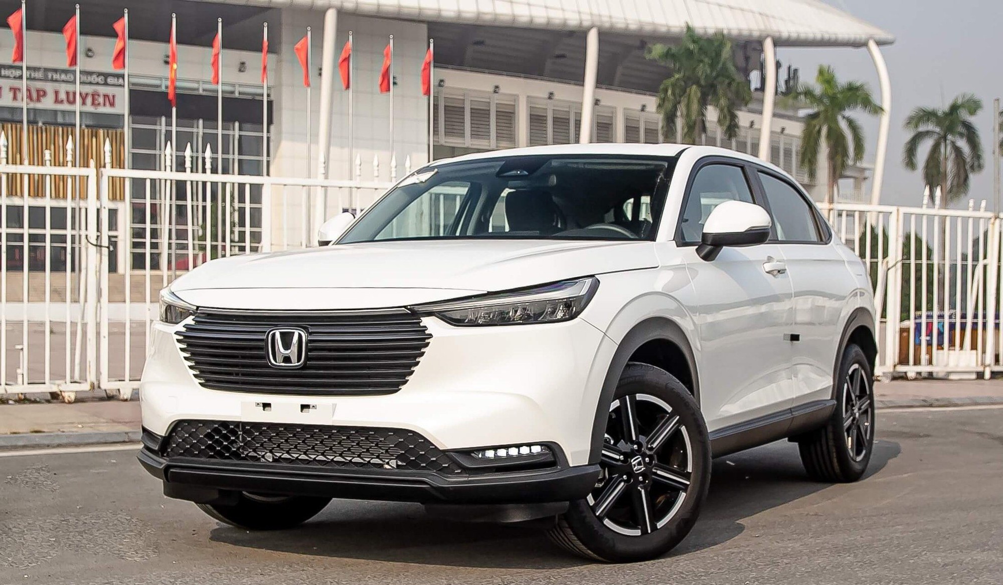 Honda đua doanh số cuối năm: CR-V giá khởi điểm hơn 900 triệu, Accord giảm đến 250 triệu- Ảnh 4.