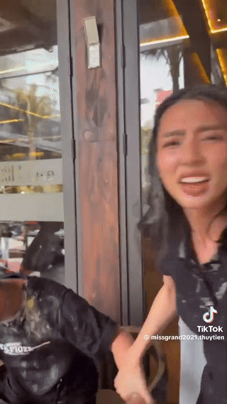 Hoa hậu Thuỳ Ti&ecirc;n bị đặt camera quay l&eacute;n, cảnh tượng phơi b&agrave;y khiến Quang Linh Vlog sững người- Ảnh 6.