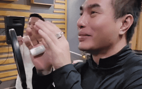 L&ecirc; Dương Bảo L&acirc;m đăng clip b&ecirc;n Trấn Th&agrave;nh: "Lần đầu sau 10 năm l&agrave;m nghề bị ăn hiếp đến kh&oacute;c" - Ảnh 2.