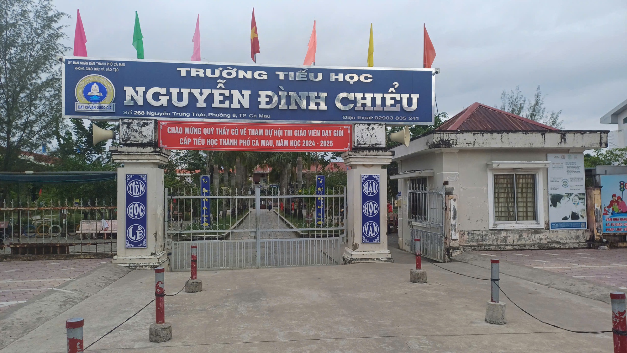 Diễn biến vụ suất cơm học sinh sụt cân tại Tiểu học Nguyễn Đình Chiểu - Ảnh 1. Diễn biến vụ suất cơm học sinh sụt cân tại Tiểu học Nguyễn Đình Chiểu - Ảnh 1.