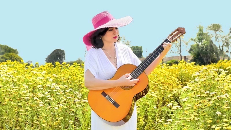 Hoa hậu Kim Hồng: "Khi cất giọng h&aacute;t, t&ocirc;i như tr&uacute;t bỏ được g&aacute;nh nặng trong l&ograve;ng" - Ảnh 3.