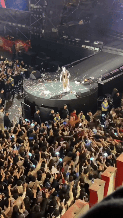 Cảnh kh&oacute; tin đ&atilde; xảy ra giữa H&agrave; Nội: H&agrave;ng trăm người &ldquo;chia 5 xẻ 7&rdquo; gi&agrave;nh 1 thứ thuộc về Sơn T&ugrave;ng M-TP, kết cục chưa ng&atilde; ngũ- Ảnh 3.