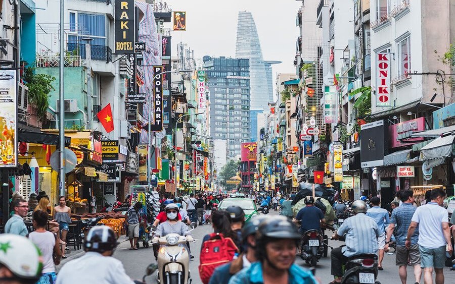 Nước Châu Mỹ khát khao Viettel đầu tư để "phổ cập di động cho người dân" - Ảnh 4.