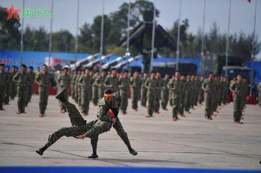 [CẬP NHẬT] Khai mạc Triển lãm quốc phòng quốc tế Việt Nam 2024: 30 quốc gia sẽ phô diễn năng lực quân sự - Ảnh 9.