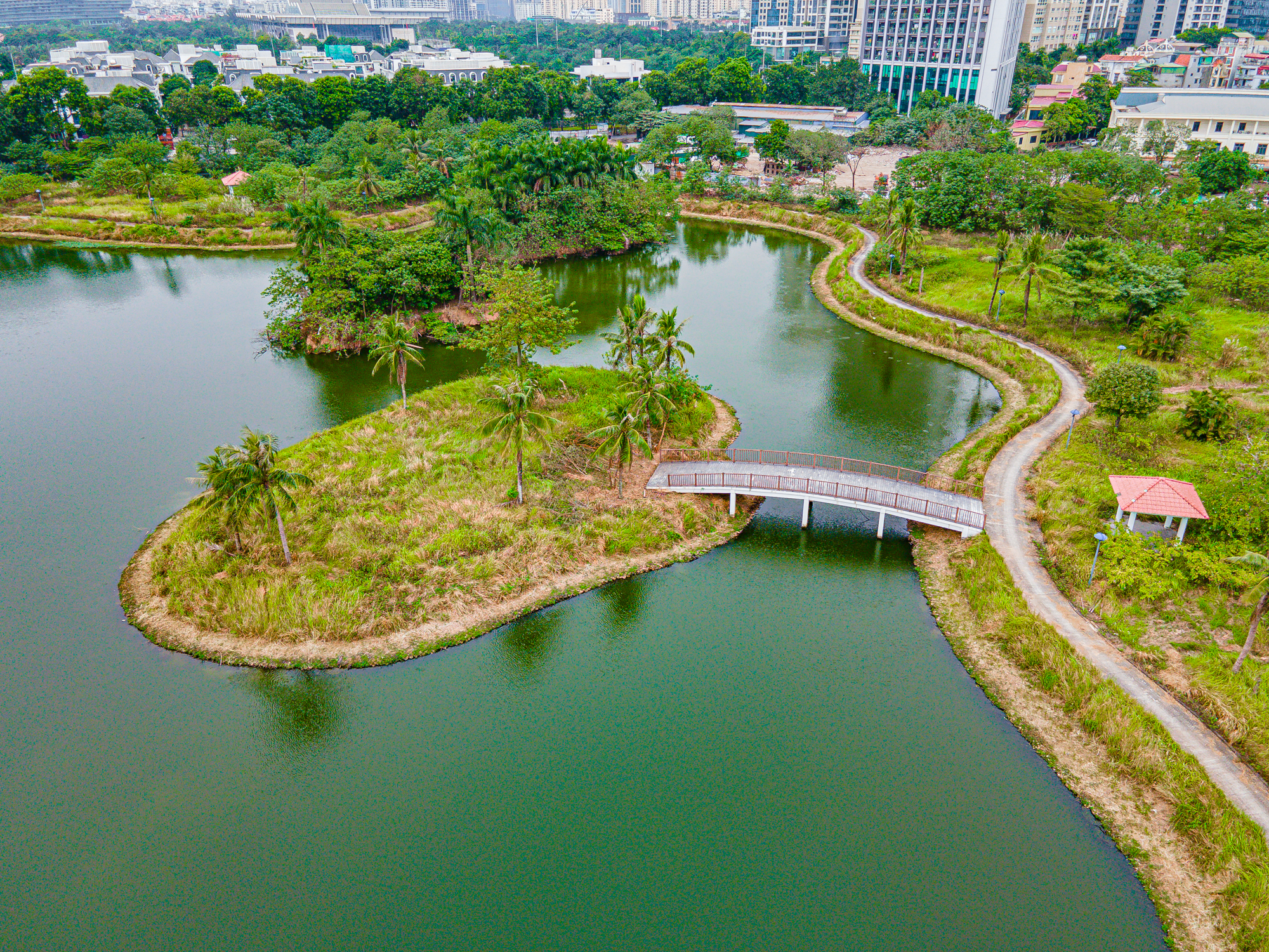 Toàn cảnh công viên đắt bậc nhất Thủ đô chậm tiến độ 7 năm, bị Chủ tịch Hà Nội yêu cầu hoàn thành trong 2 tháng - Ảnh 5.