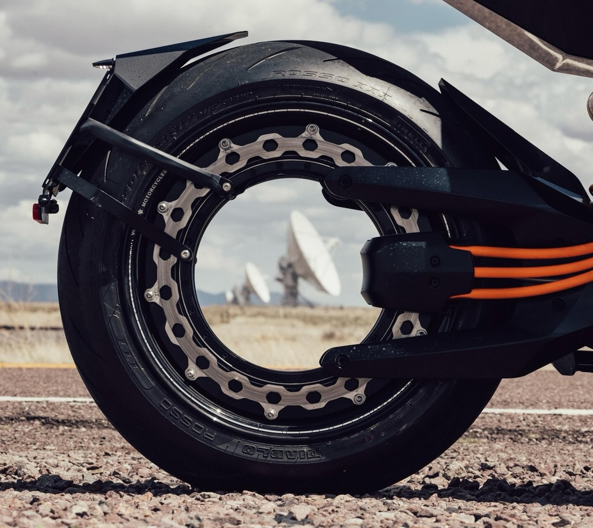 Donut Lab: Bước tiến mới trong c&ocirc;ng nghệ xe điện hay chỉ l&agrave; vẻ đẹp 'học theo' khoa học viễn tưởng?- Ảnh 5.