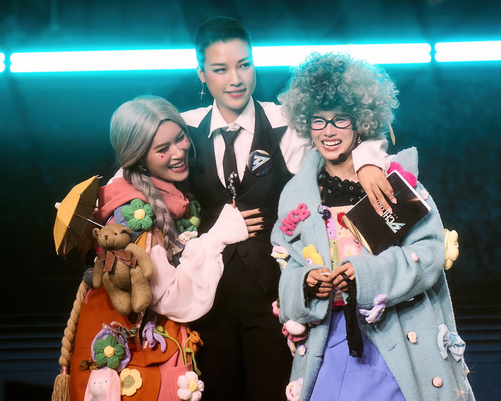 Ho&agrave;ng Yến Chibi nhắc về Th&aacute;ng Năm Rực Rỡ, khẳng định một lần nữa được sống rực rỡ nhờ c&aacute;c chị đẹp- Ảnh 3.