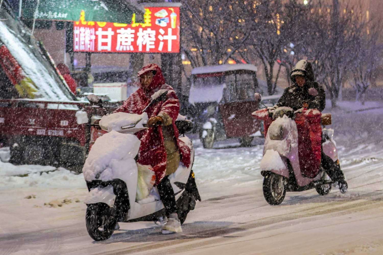 Trung Quốc năm 2024 qua ảnh: C&ocirc;ng nghệ b&ugrave;ng nổ trong mọi lĩnh vực, đưa đất nước chạm đến những &lsquo;v&ugrave;ng đất mới&rsquo; &iacute;t ai s&aacute;nh kịp- Ảnh 2.