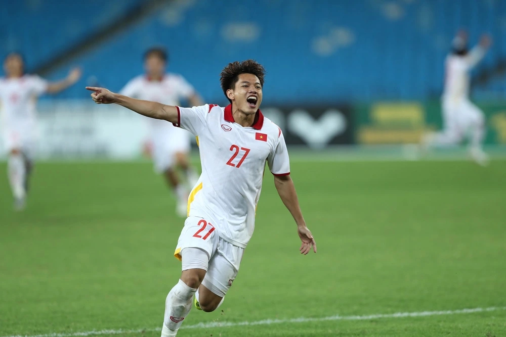 Đội hình Việt Nam thắng 4-0 Singapore thời HLV Park Hang-seo: 10 tuyển thủ vắng mặt tại AFF Cup 2024 - Ảnh 1.