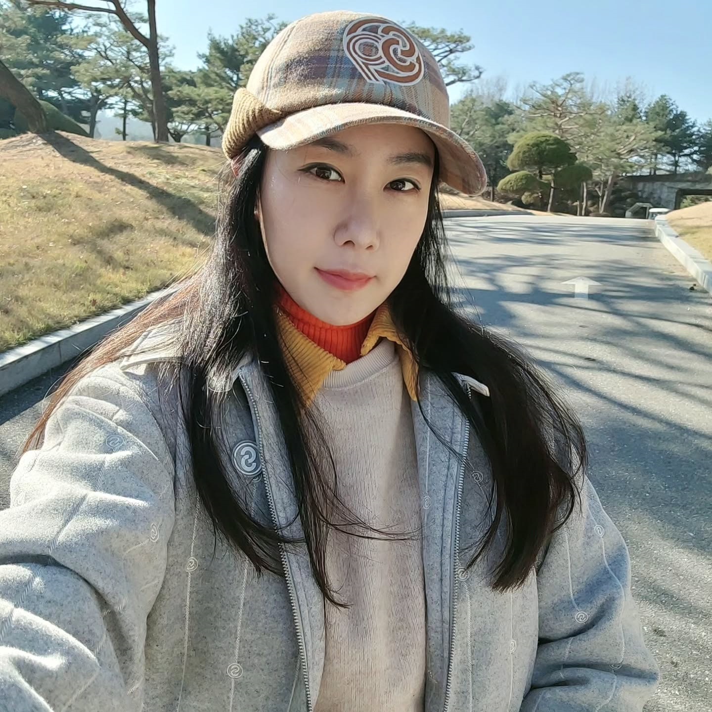 Mỹ nhân phim Sex is Zero gây sốc với nhan sắc trẻ đẹp khó cưỡng, chạy trốn nhiều năm vì cảnh nóng hở bạo - Ảnh 8.