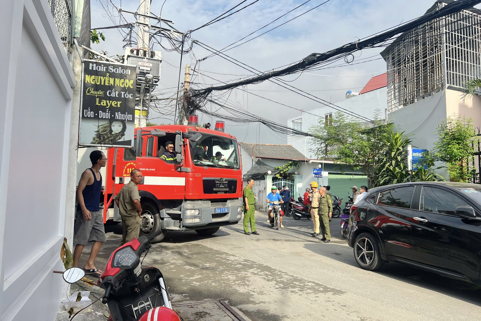 Hai nạn nhân vụ cháy nhà trọ Thủ Đức là vợ chồng mới cưới - Ảnh 2.