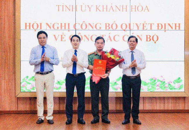 Ban Bí thư Trung ương Đảng chỉ định nhân sự quan trọng ở 5 Tỉnh - Ảnh 4.