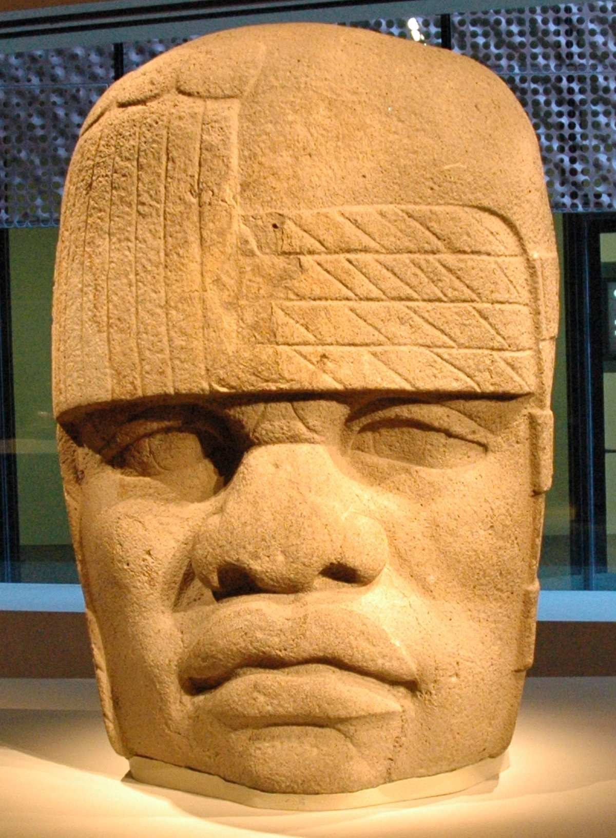 Tại sao những cái đầu khổng lồ của người Olmec là một trong những bí ẩn lớn nhất của khảo cổ học- Ảnh 2. Tại sao những cái đầu khổng lồ của người Olmec là một trong những bí ẩn lớn nhất của khảo cổ học- Ảnh 2.