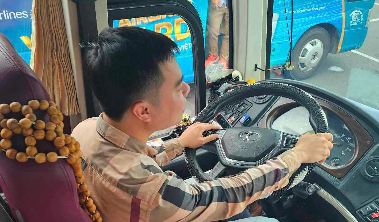 Từ 1/1/2025, tăng tuổi tối đa của người l&aacute;i xe &ocirc; t&ocirc;- Ảnh 1.