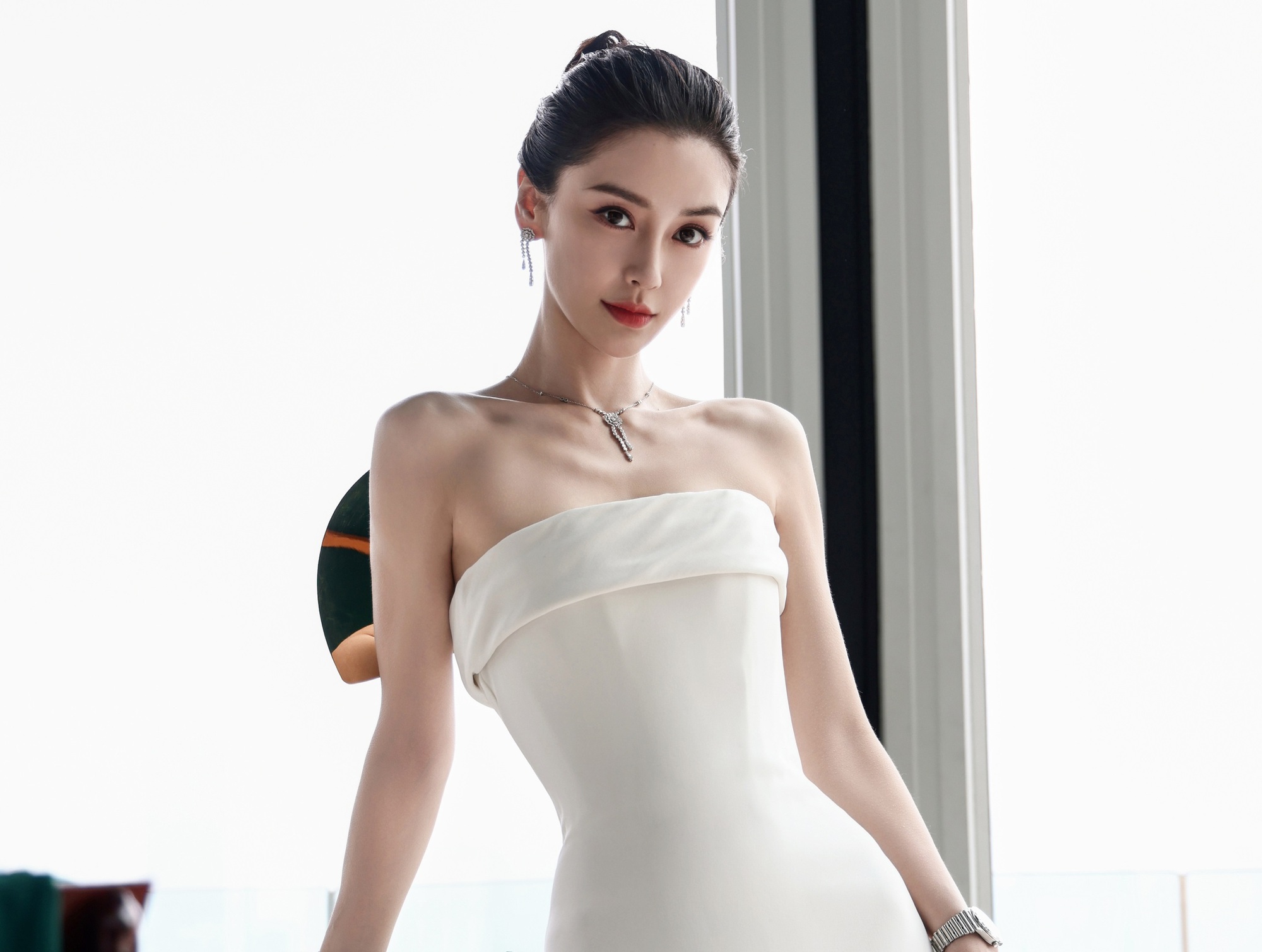 Nhan sắc gây sốc của Angelababy- Ảnh 4.