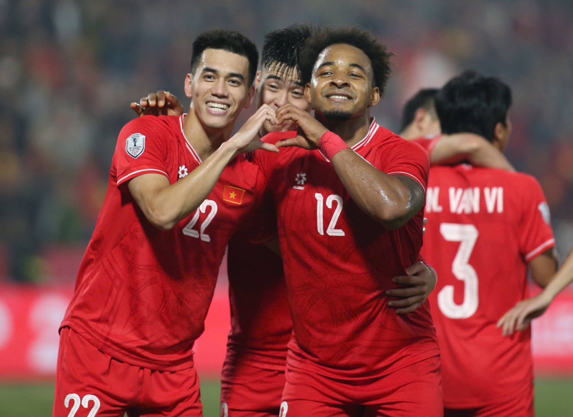 AFF Cup: Nguyễn Xuân Son “chấp” 3 trận vẫn dẫn đầu cuộc đua Vua phá lưới, bỏ xa ngôi sao Thái Lan - Ảnh 1.