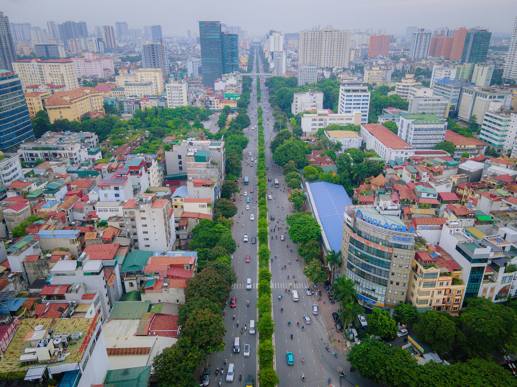 Toàn cảnh khu vực được quy hoạch làm đường Hoàng Quốc Việt kéo dài, nối liền 4 tuyến vành đai của Hà Nội- Ảnh 1.