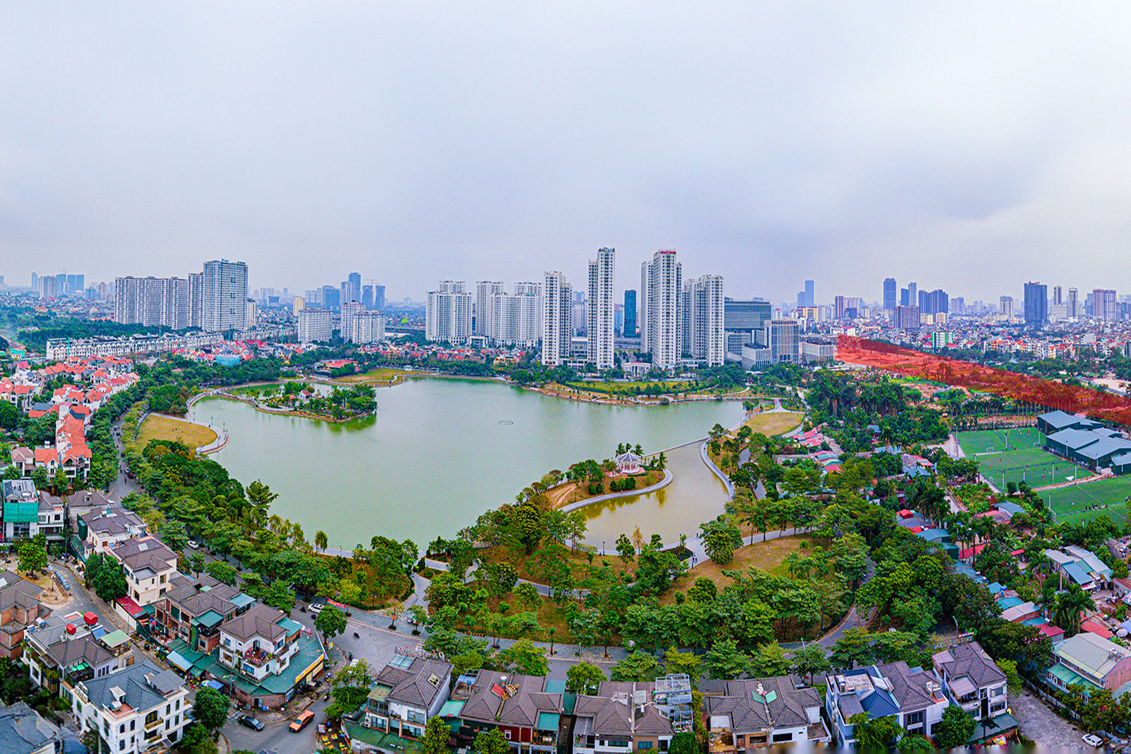 Toàn cảnh khu vực được quy hoạch làm đường Hoàng Quốc Việt kéo dài, nối liền 4 tuyến vành đai của Hà Nội- Ảnh 10.