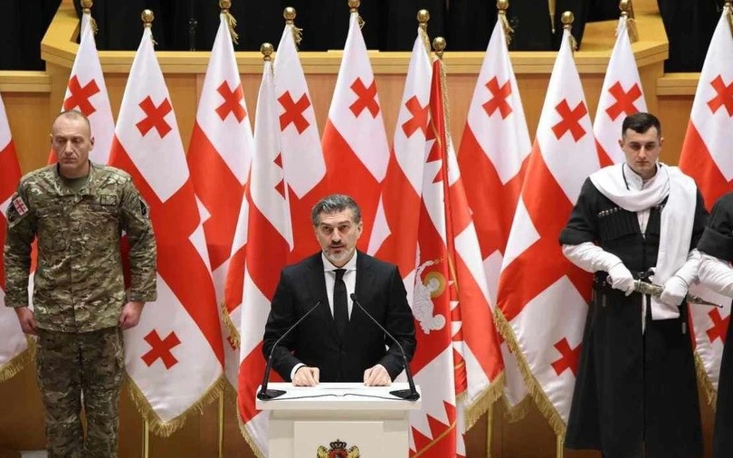 Nỗ lực áp sát biên giới - Ảnh 2.