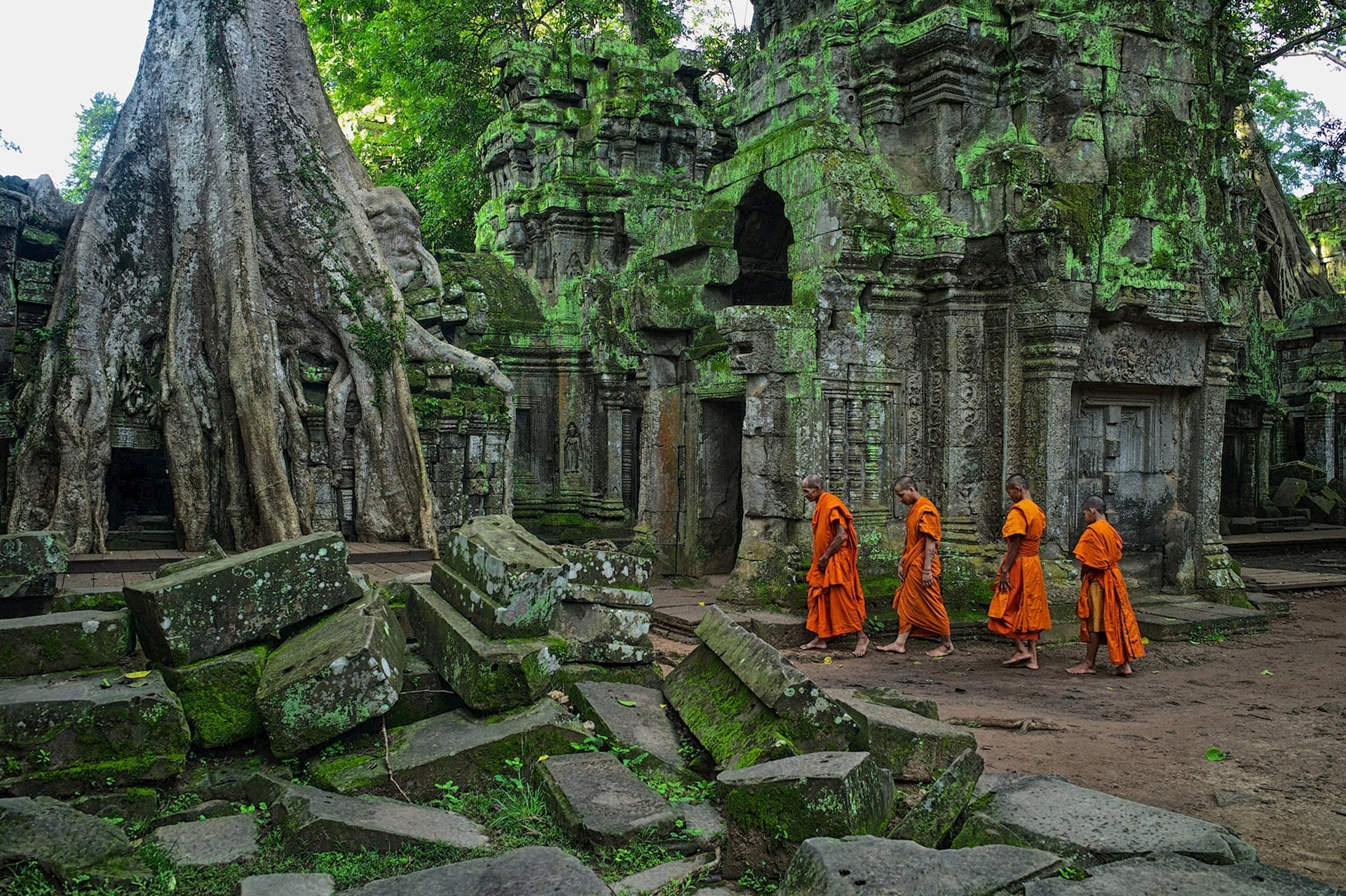 Campuchia thừa nhận có "thách thức lớn bủa vây" - Ảnh 2.