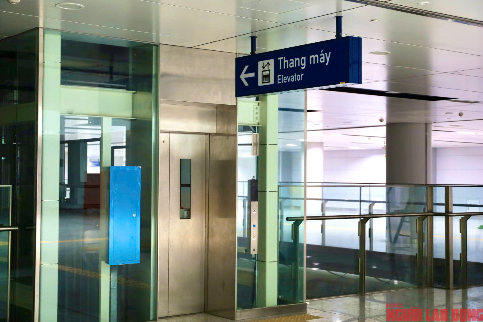 Bên trong ga ngầm Bến Thành lớn nhất tuyến metro số 1 có gì?- Ảnh 11.