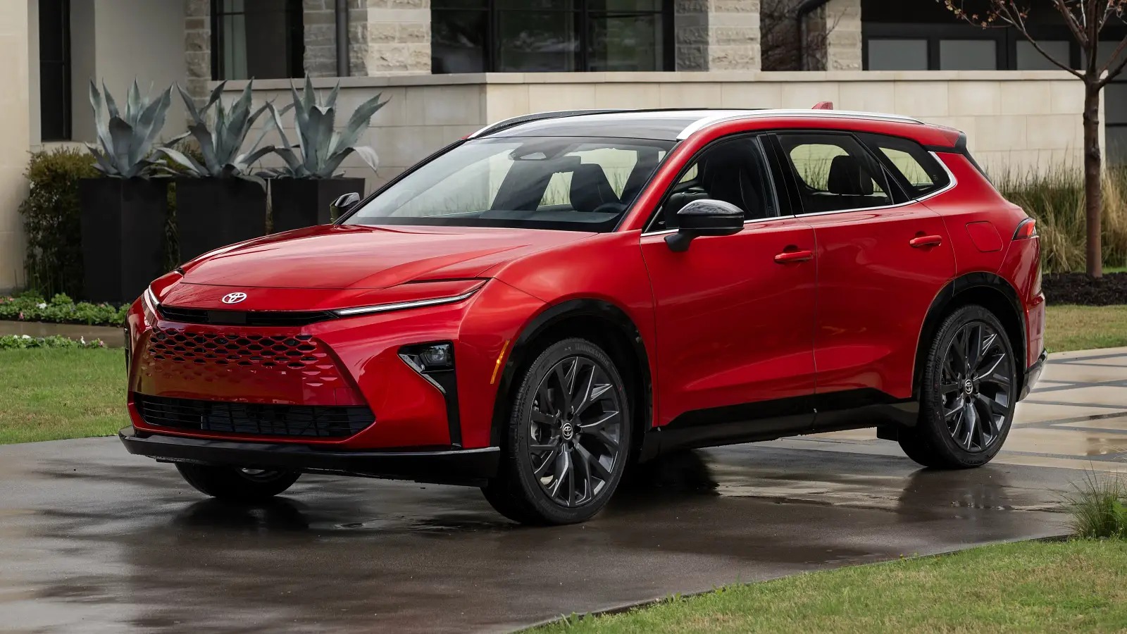 SUV b&aacute;n chạy nhất thế giới Toyota RAV4 đời mới lần đầu lộ chạy thử: Thế hệ mới nhưng chỉ n&acirc;ng cấp, mũi 'b&uacute;a' như Crown, th&ecirc;m t&ugrave;y chọn hybrid- Ảnh 3.